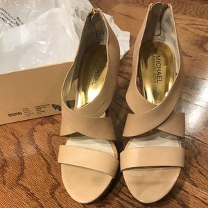 Michael Kors Tan Elena Platform 8